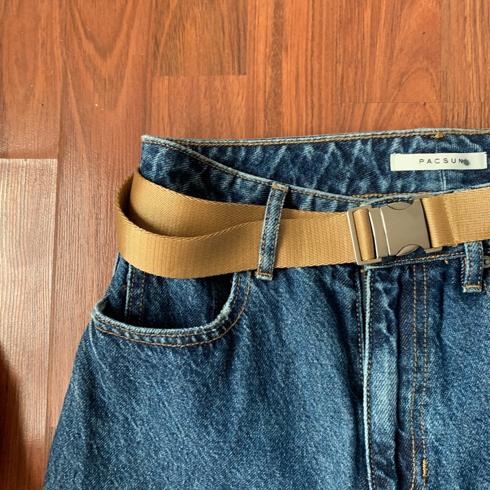 Pac sun mom jeans
